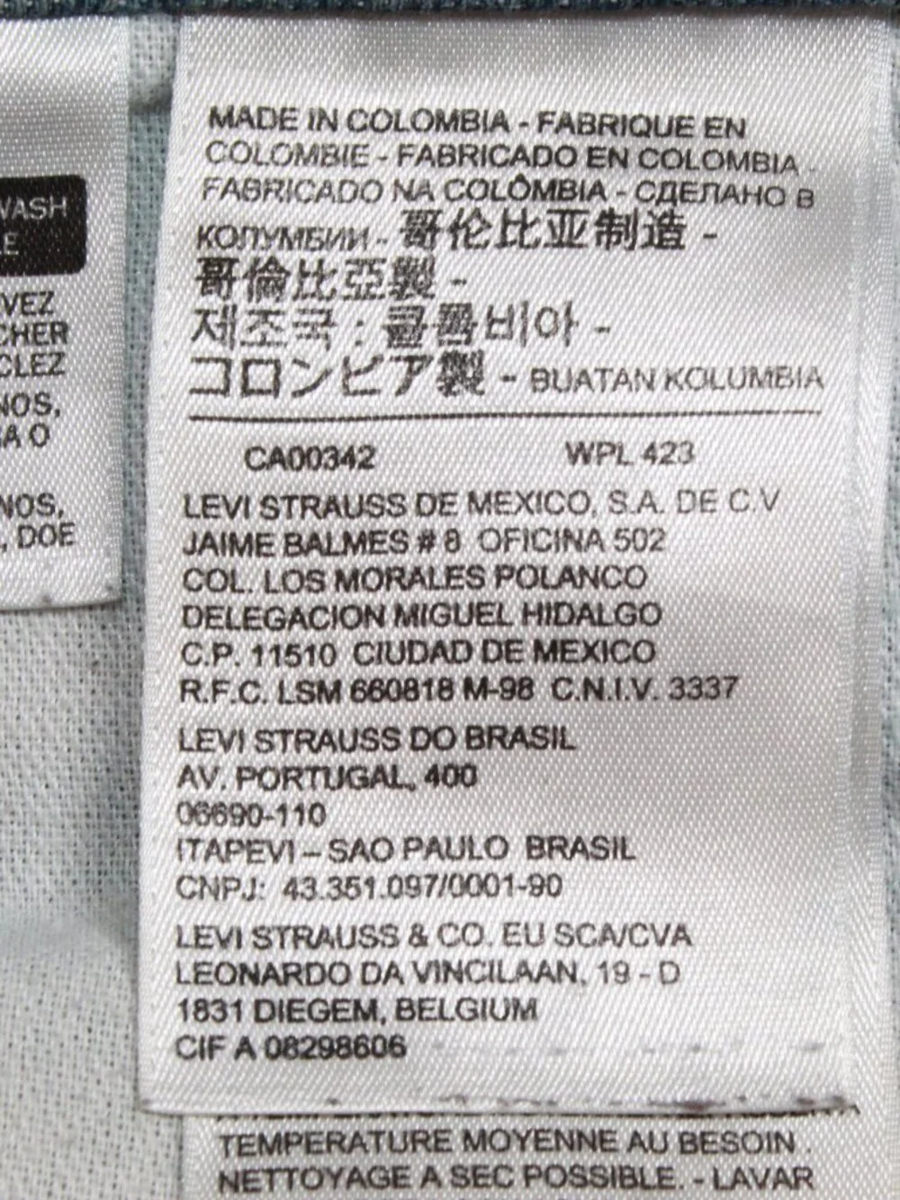 Levi's Mid Wash Blue 511 Slim Fit Straight Leg Jeans Size 32x32